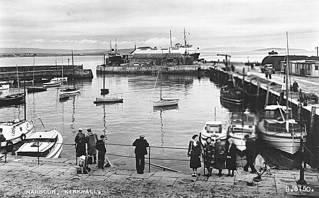 Kirkwall Pier postcard