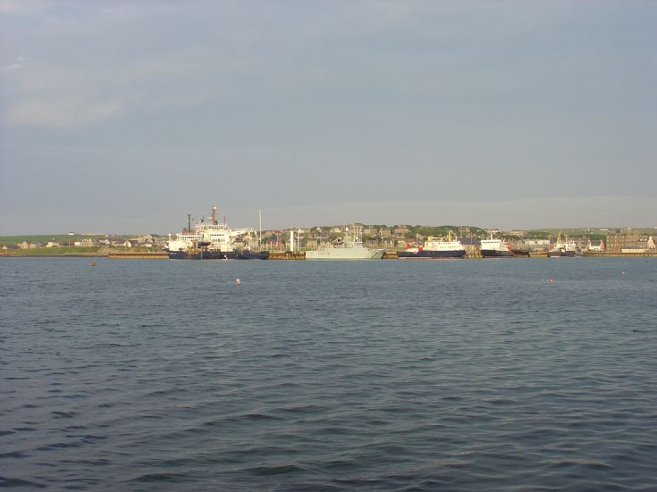 KIRKWALL PIER  26.6.09