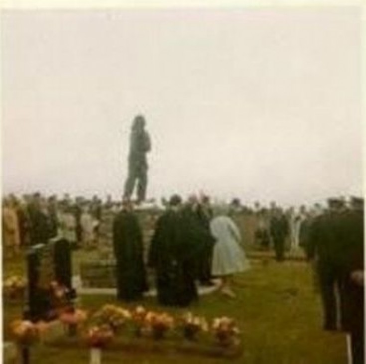 The Queen Mother at Osmond Walls Cemetery