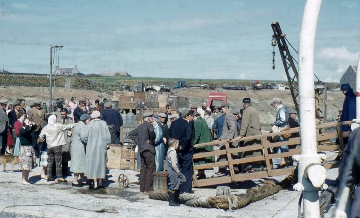 Arrival of SS Thorfinn in North Ronaldsay