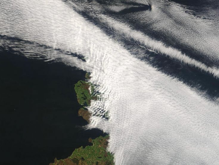 Sunny in the west, foggy in the east (as usual)
