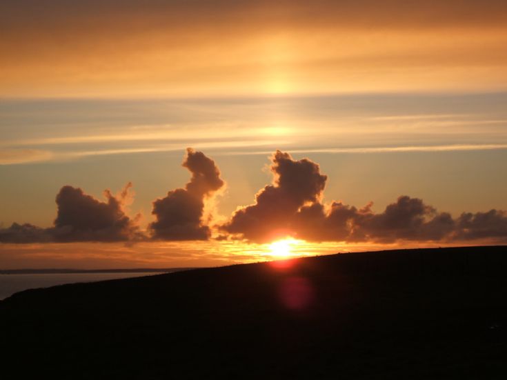 Dyke-End Sunset St.Ola
